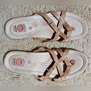 Earth Spirit Gelron 2000 Criss-Cross Sandals (new, no box)